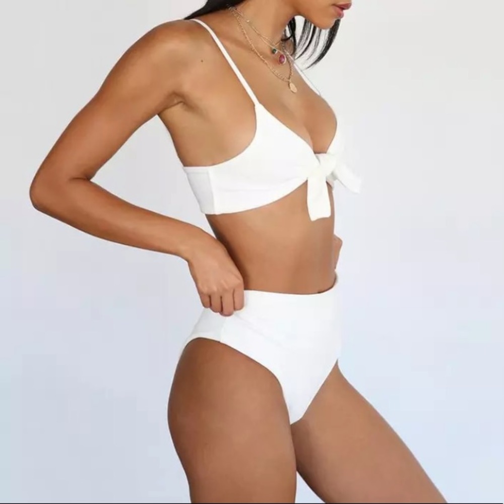 Sold Out - Picture 3 of 5